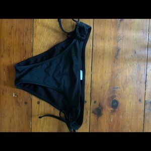 Cheeky bikini bottoms